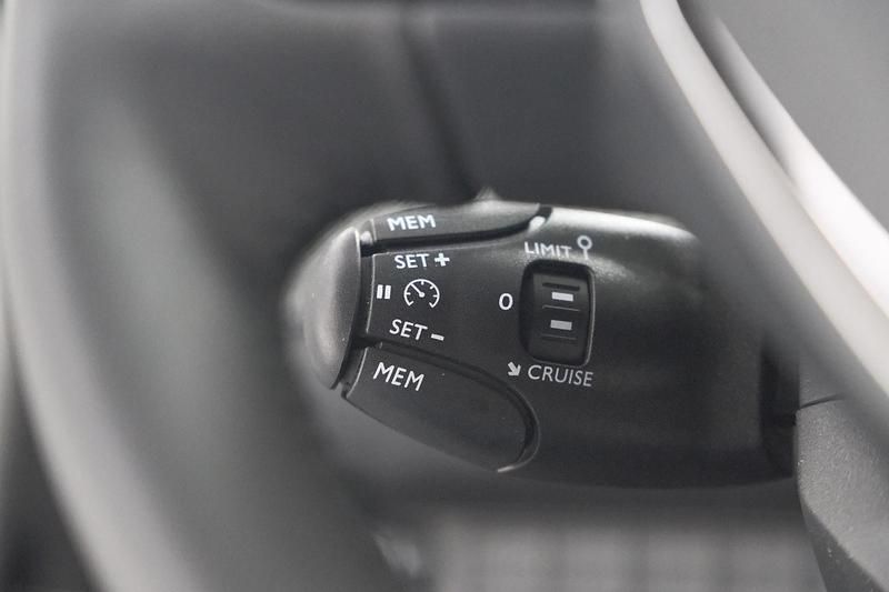 Occasion Peugeot 208 Allure 110 PK (80 kW) 2025 Hatchback Hatchback