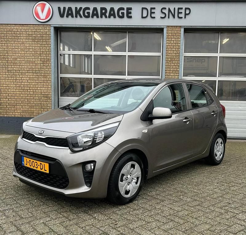 Grijs Occasion 2020 Kia Picanto Hatchback | € 9.850 (Eerlijke prijs) - Afbeelding 1/4