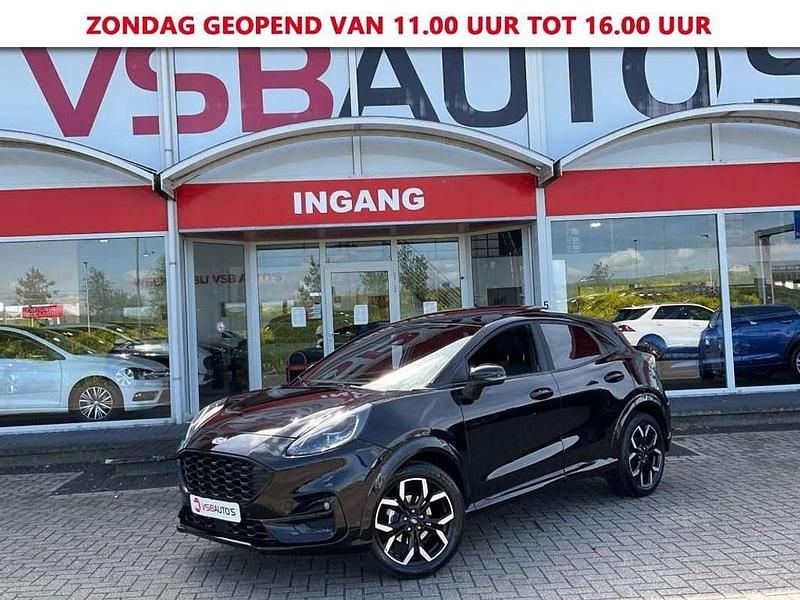 Zwart, metallic lak Gebruikt 2021 Ford Puma ST-Line SUV | € 17.950 (Eerlijke prijs) - Afbeelding 1/4