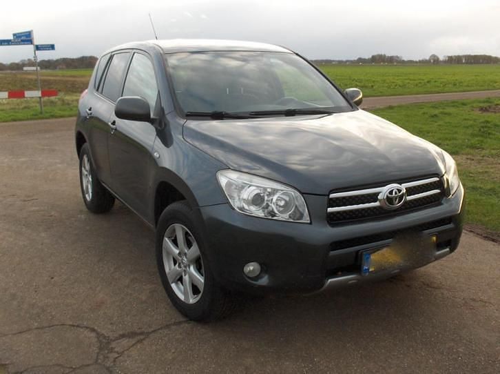 Gebruikt 2008 Toyota RAV4 | € 8.750 (Eerlijke prijs) - Afbeelding 1/4