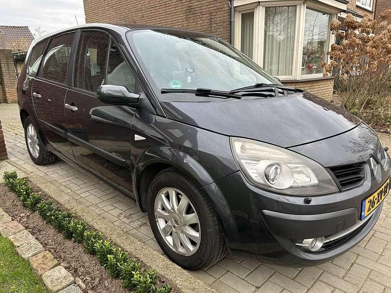 Grijs Gebruikt 2007 Renault Scénic MPV | € 2.525 (Eerlijke prijs) - Afbeelding 1/4