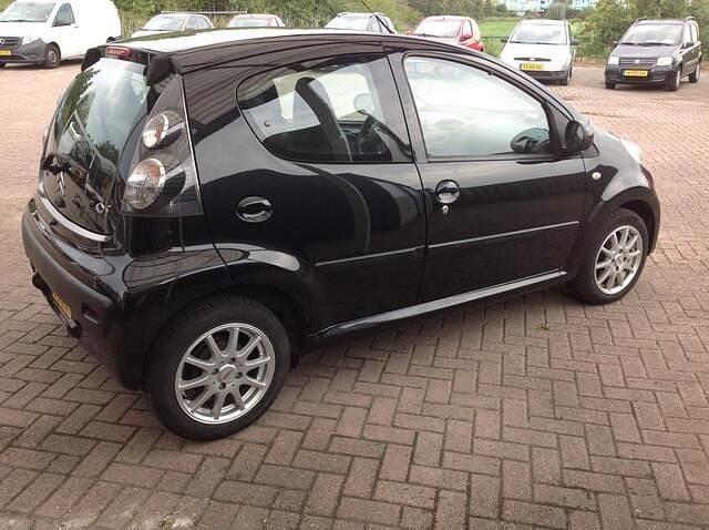 Occasion Citroën C1 SELECTION 68 PK (50 kW) 2011 Zwart Hatchback