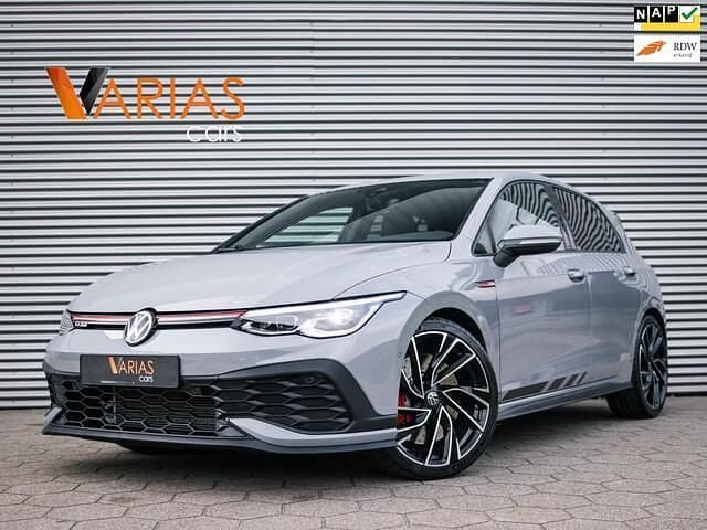 Grijs Gebruikt 2021 VW Golf VIII GTI Hatchback | € 35.950 (Goede deal) - Afbeelding 1/4