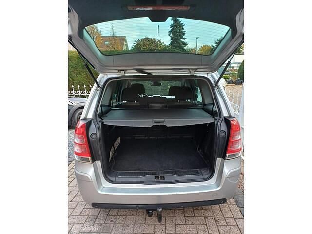 Occasion Opel Zafira Essentia 140 PK (102 kW) 2010 Grijs MPV