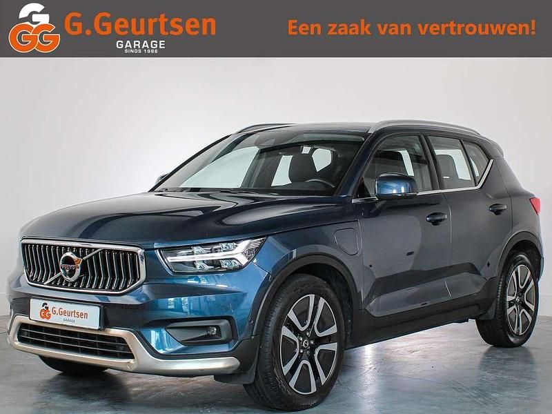 Blauw Gebruikt 2020 Volvo XC40 Inscription SUV | € 26.700 (Goede deal) - Afbeelding 1/4