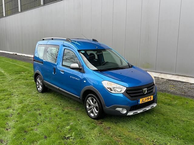 Occasion Dacia Dokker Stepway 116 PK (85 kW) 2015 Blauw (metallic) MPV