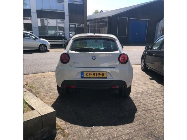 Afbeelding 4/4