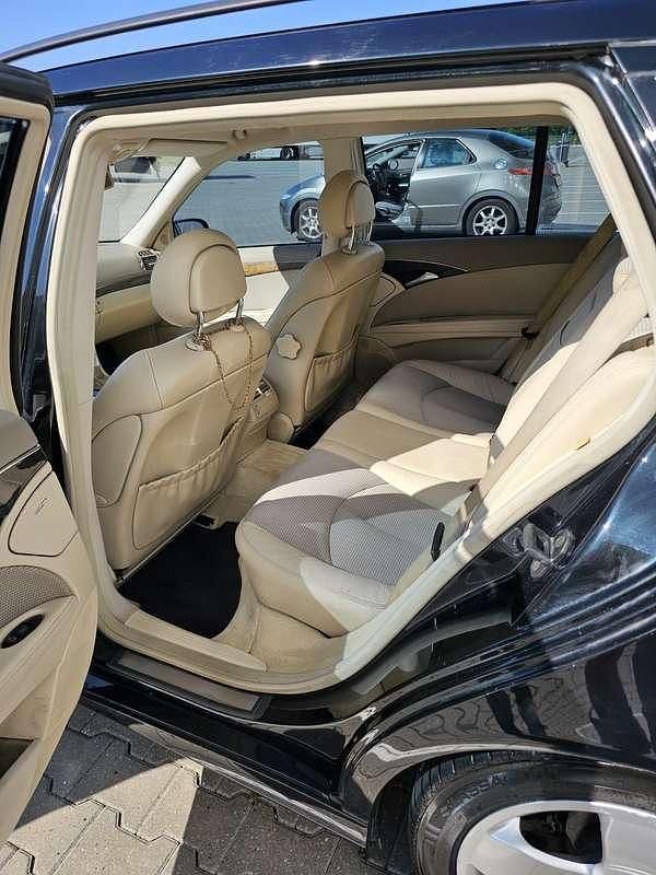 Occasion Mercedes E270 Avantgarde 177 PK (130 kW) 2003 Zwart Stationwagen