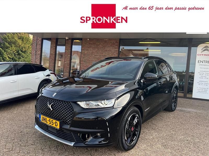 Zwart (metallic) Gebruikt 2021 DS Automobiles DS7 Crossback Performance SUV | € 32.900 (Eerlijke prijs) - Afbeelding 1/4
