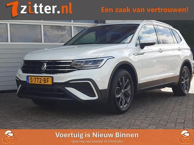 Wit Gebruikt 2023 VW Tiguan Allspace Business SUV | € 35.700 (Goede deal) - Afbeelding 1/4