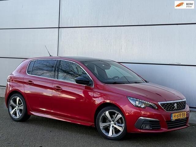 Occasion Peugeot 308 GT-line 131 PK (96 kW) 2017 Rood Hatchback