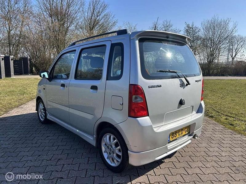 Occasion Suzuki Wagon R+ 76 PK (55 kW) 2002 Grijs MPV