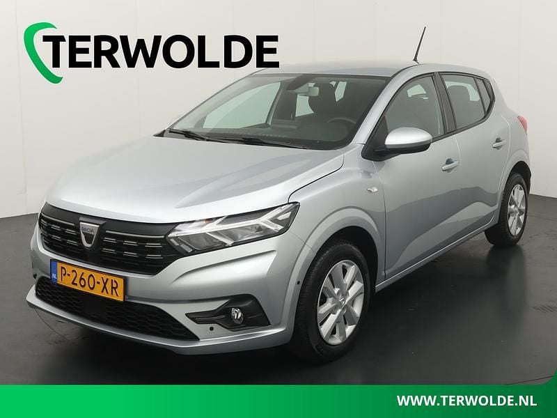 Grijs Gebruikt 2022 Dacia Sandero Comfort Hatchback | € 14.840 (Eerlijke prijs) - Afbeelding 1/4