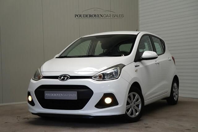 Wit Gebruikt 2015 Hyundai i10 Comfort Hatchback | € 5.850 (Eerlijke prijs) - Afbeelding 1/4
