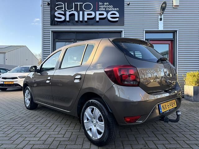 Occasion Dacia Sandero Lauréate 90 PK (66 kW) 2017 Bruin (metallic) Hatchback