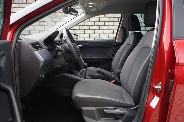 Occasion Seat Arona Business 95 PK (69 kW) 2021 Rood SUV
