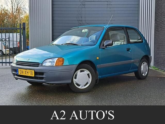 Groen Gebruikt 1997 Toyota Starlet XLi Hatchback | € 1.850 (Eerlijke prijs) - Afbeelding 1/4
