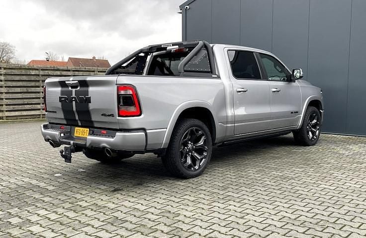 Occasion Dodge Ram 2020 Zilver (metallic) Pickup