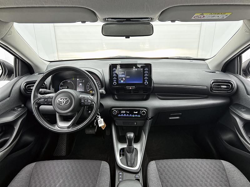 Occasion Toyota Yaris Hybrid Active 116 PK (85 kW) 2021 Wit Hatchback