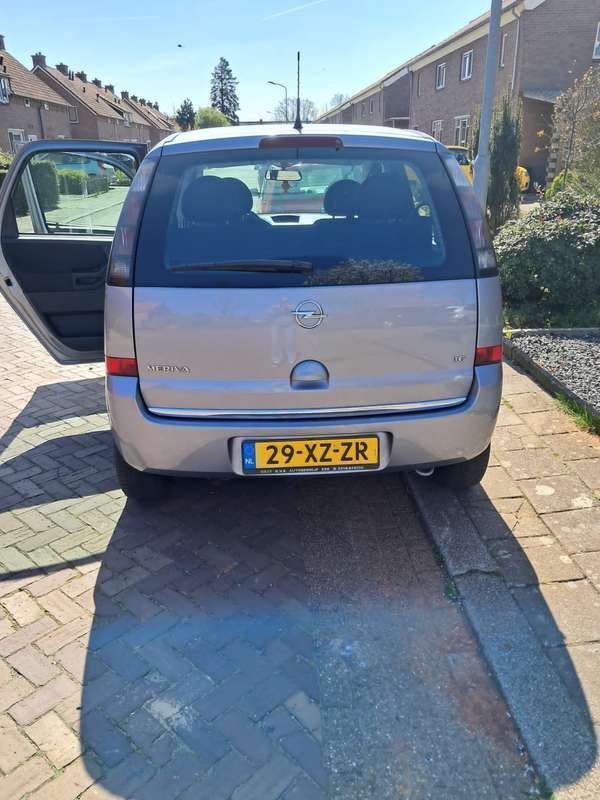 Afbeelding 2/4