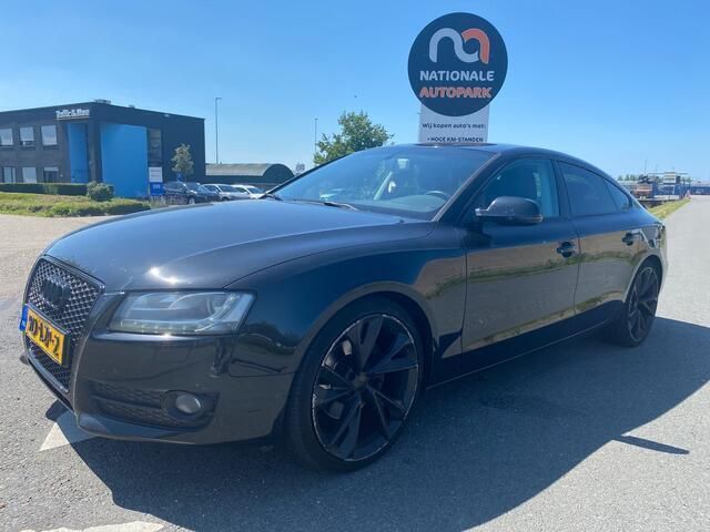 Zwart Gebruikt 2010 Audi A5 Sportback Proline Hatchback | € 3.999 - Afbeelding 1/4
