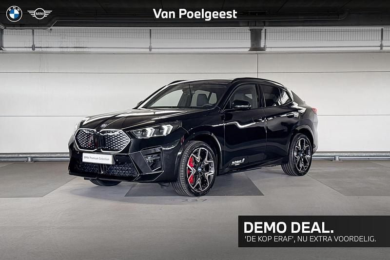 Zwart Gebruikt 2025 BMW iX2 Comfort Edition SUV | € 51.900 (Super prijs) - Afbeelding 1/4