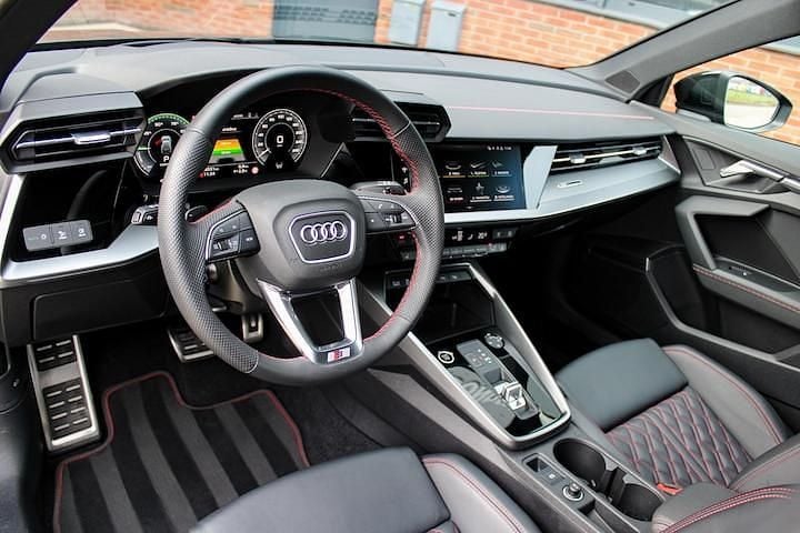 Occasion Audi A3 Sportback e-tron Competition 245 PK (180 kW) 2022 Zwart Hatchback