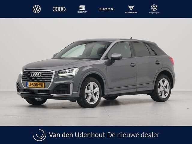 Grijs Gebruikt 2020 Audi Q2 S-Line SUV | € 26.440 (Eerlijke prijs) - Afbeelding 1/4