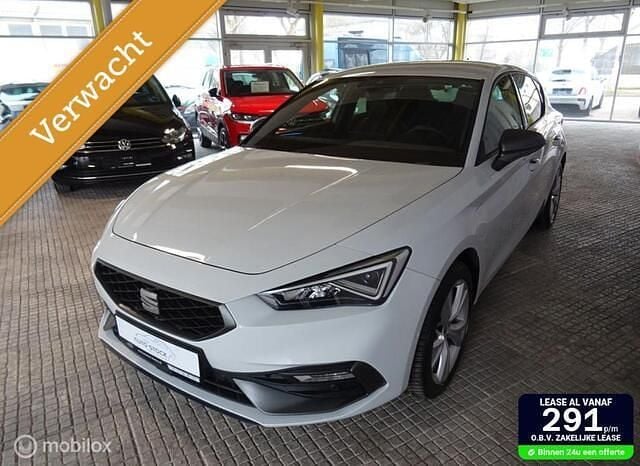 Wit Gebruikt 2020 Seat Leon FR Hatchback | € 18.000 (Goede deal) - Afbeelding 1/4