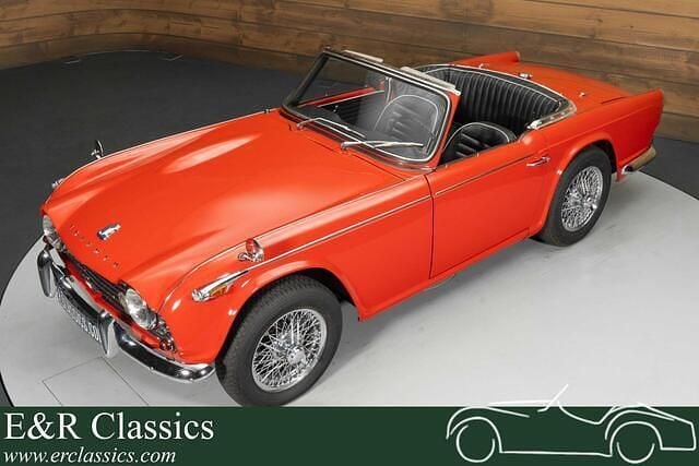 Occasion Triumph TR4 103 PK (75 kW) 1962 Rood Cabriolet
