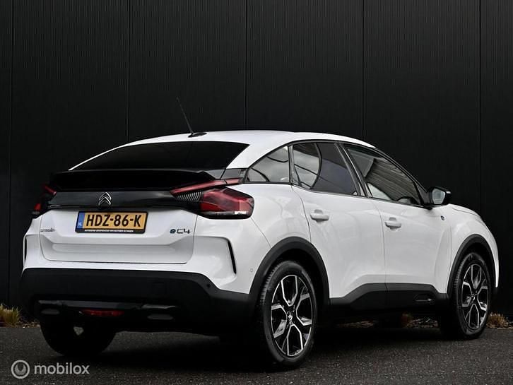 Occasion Citroën e-C4 Shine 114 kW (156 PK) 2024