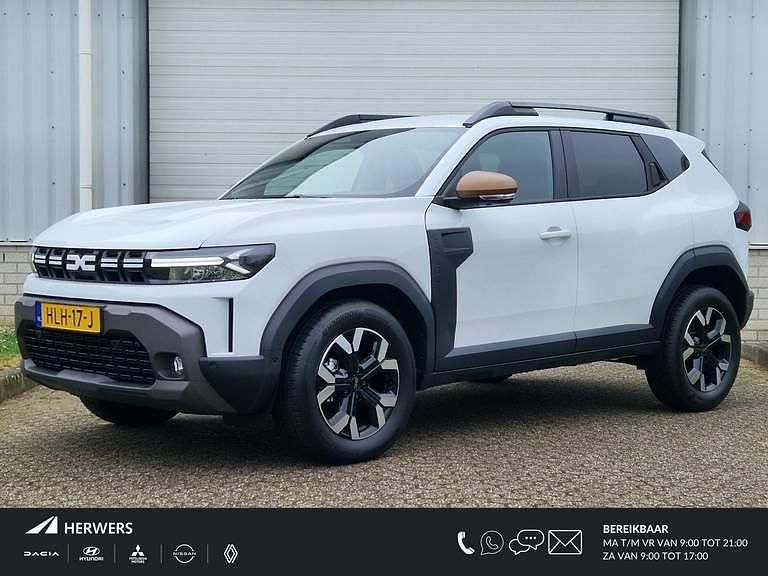 Wit Occasion 2025 Dacia Duster SUV | € 30.950 (Super prijs) - Afbeelding 1/4