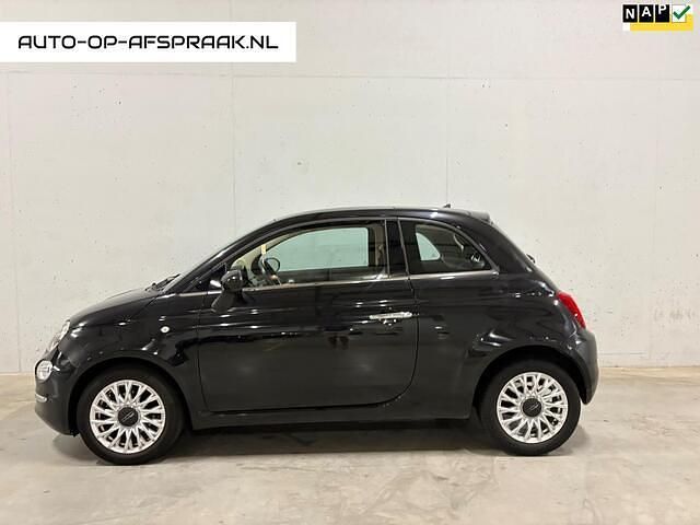 Zwart Gebruikt 2019 Fiat 500 Lounge Hatchback | € 9.988 (Eerlijke prijs) - Afbeelding 1/4