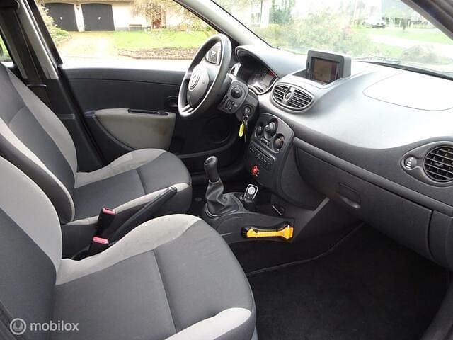 Occasion Renault Clio R.S. Expression 75 PK (55 kW) 2010 Grijs Hatchback