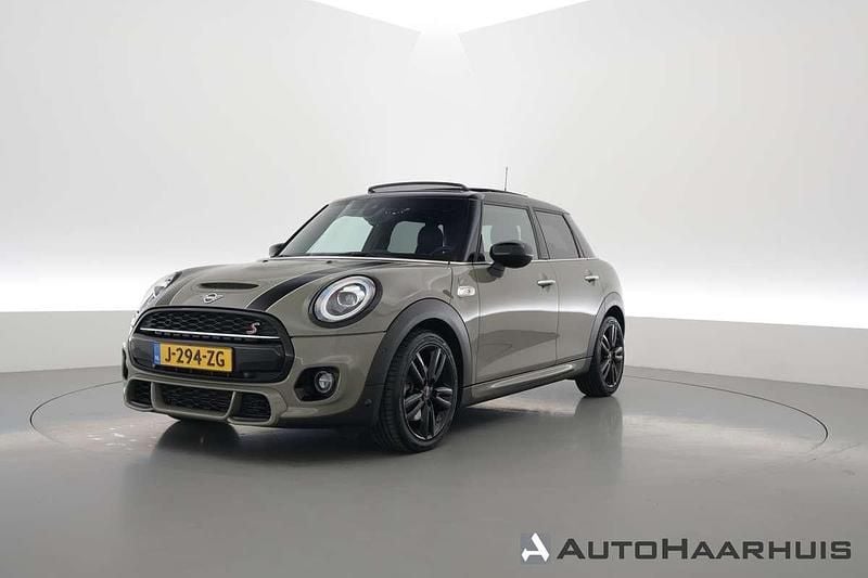 Grijs Gebruikt 2020 Mini John Cooper Works Hatchback | € 23.900 (Goede deal) - Afbeelding 1/3