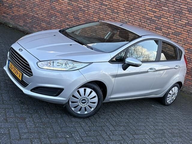 Occasion Ford Fiesta Style 80 PK (58 kW) 2016 Grijs Hatchback