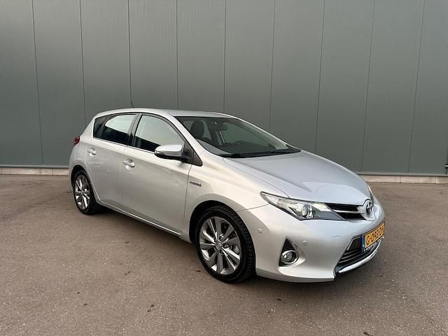 Occasion Toyota Auris Hybrid 2015 Grijs Hatchback