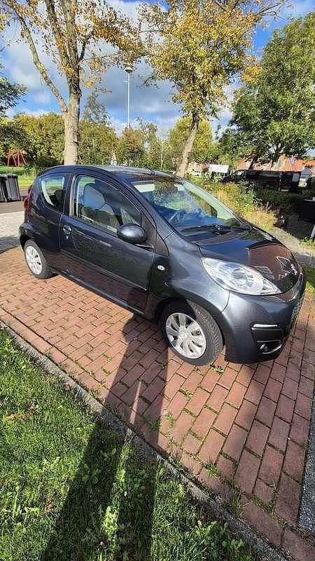 Occasion Peugeot 107 Active 68 PK (50 kW) 2013 Grijs Hatchback