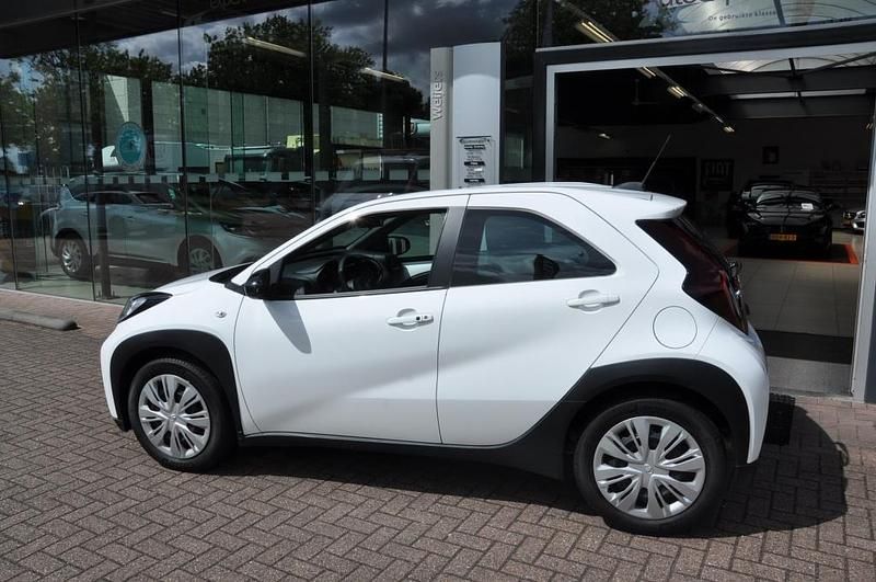 Occasion Toyota Aygo Play 72 PK (52 kW) 2024 Wit Hatchback