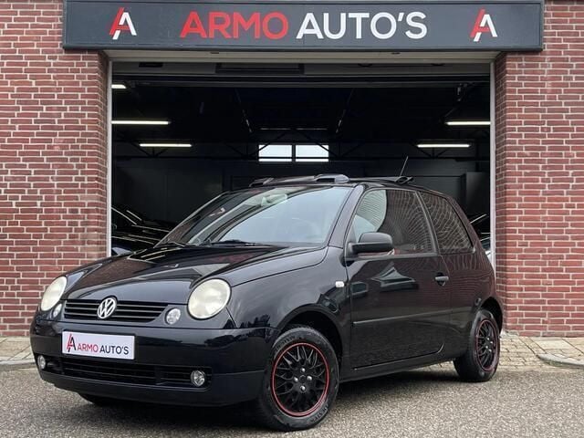 Zwart Gebruikt 2004 VW Lupo Trendline Hatchback | € 850 (Goede deal) - Afbeelding 1/4
