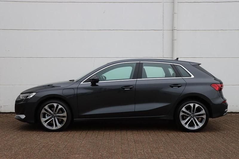 Occasion Audi A3 Sportback e-tron Advanced 204 PK (150 kW) 2025 Hatchback Hatchback