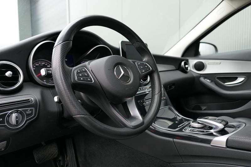 Occasion Mercedes C180 AMG 156 PK (114 kW) 2017 Zwart Sedan