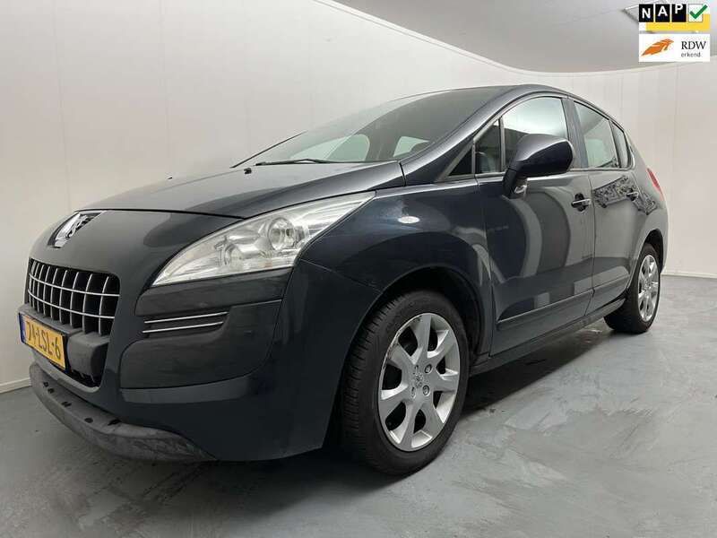 Grijs Gebruikt 2010 Peugeot 3008 MPV | € 4.900 (Eerlijke prijs) - Afbeelding 1/4
