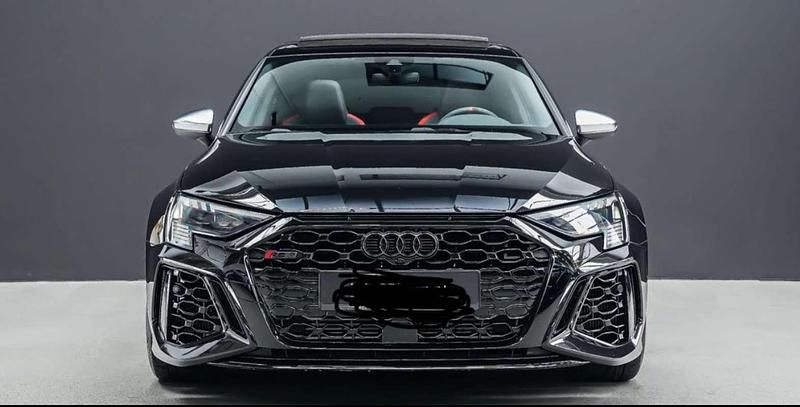 Zwart Gebruikt 2022 Audi RS3 Sedan | € 64.999 (Eerlijke prijs) - Afbeelding 1/4