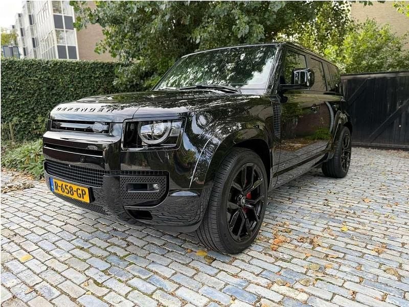 Zwart Gebruikt 2022 Land Rover Defender SUV | € 102.850 (Duur) - Afbeelding 1/4