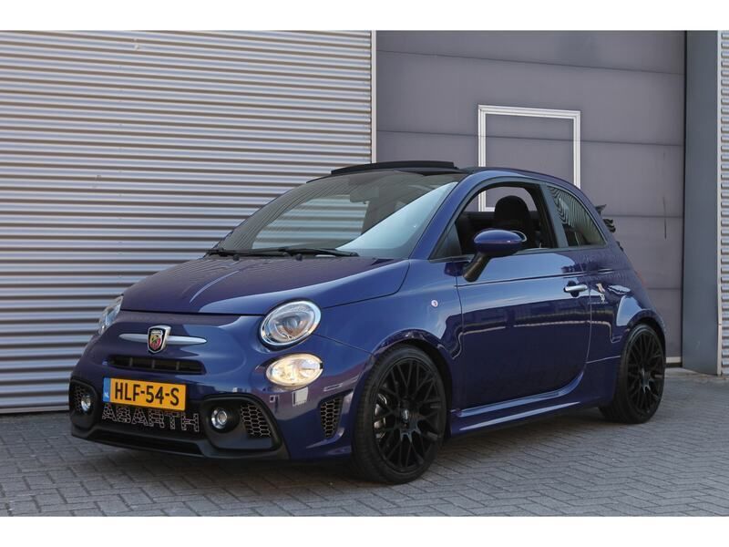Blauw, metallic lak Gebruikt 2016 Fiat 500C Abarth Cabriolet | € 16.999 (Goede deal) - Afbeelding 1/4