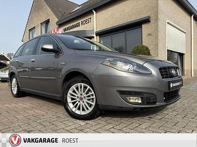Occasion Fiat Croma 147 PK (108 kW) 2008 Grijs Stationwagen
