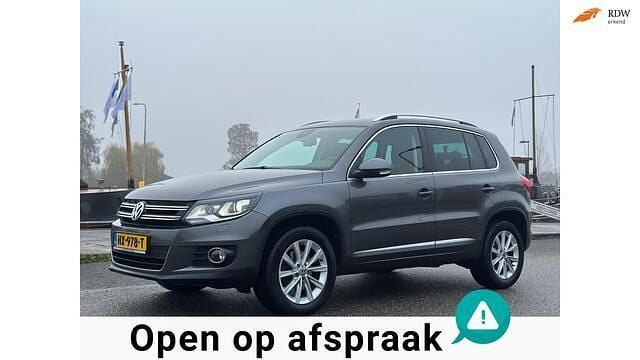 Grijs (metallic) Gebruikt 2013 VW Tiguan Sport SUV | € 12.750 (Eerlijke prijs) - Afbeelding 1/4