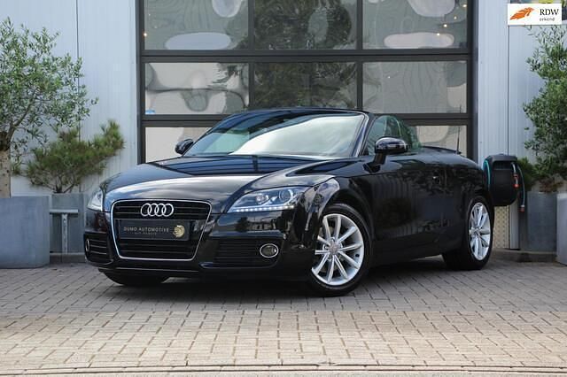 Zwart Gebruikt 2011 Audi TT Roadster Proline Cabriolet | € 13.985 (Eerlijke prijs) - Afbeelding 1/4