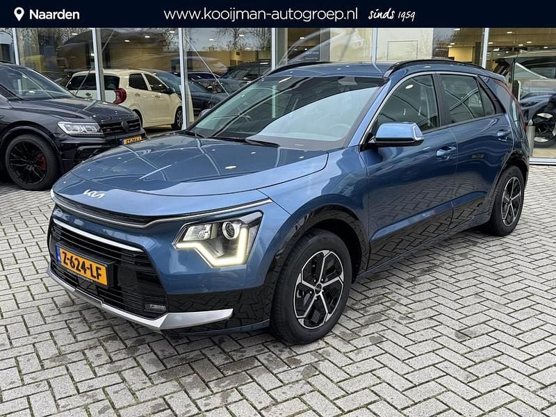 Mineral blue Gebruikt 2024 Kia Niro SUV | € 29.995 (Super prijs) - Afbeelding 1/4